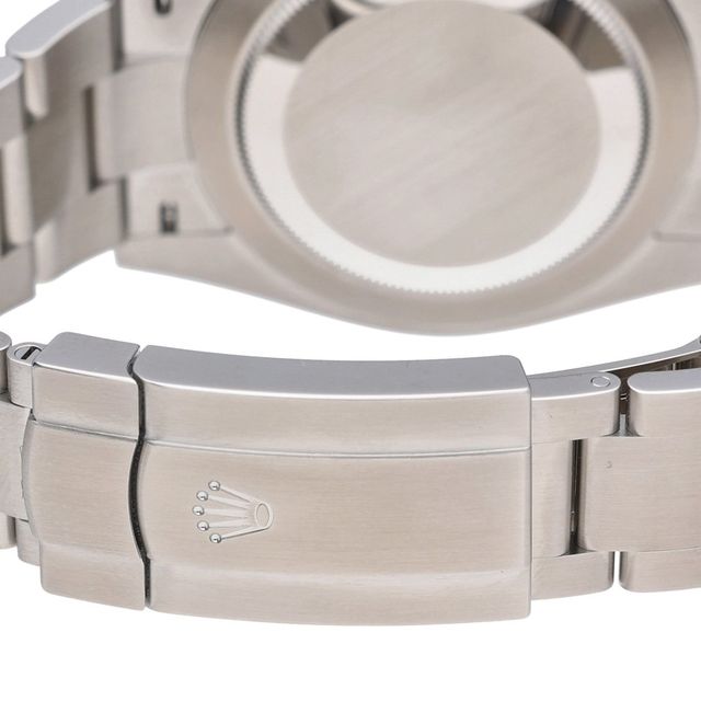 Rolex Oyster Perpetual 124300 Image 3